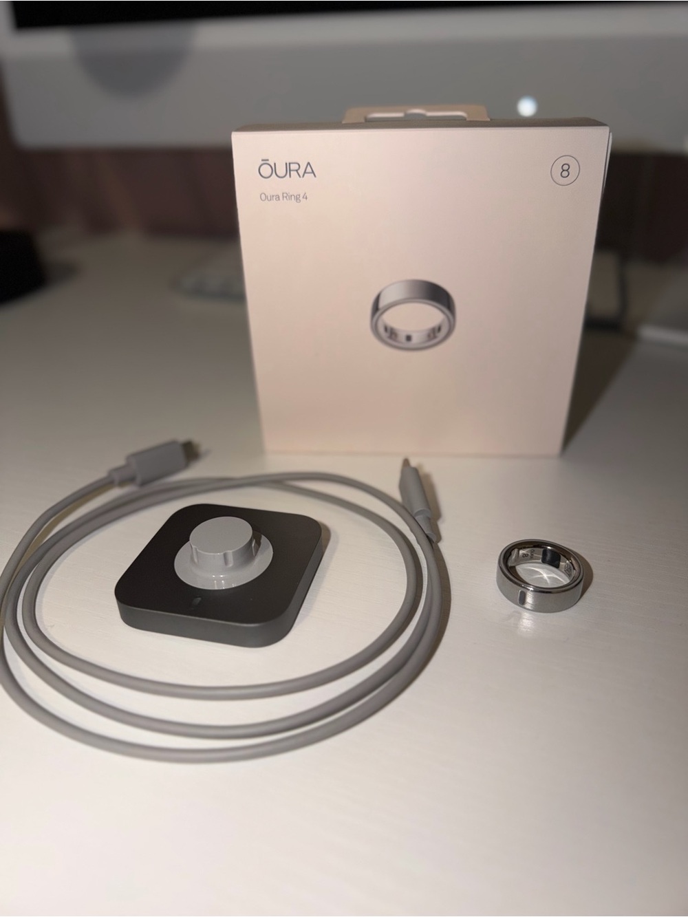 Oura Ring 4- Silver (Size 8)
